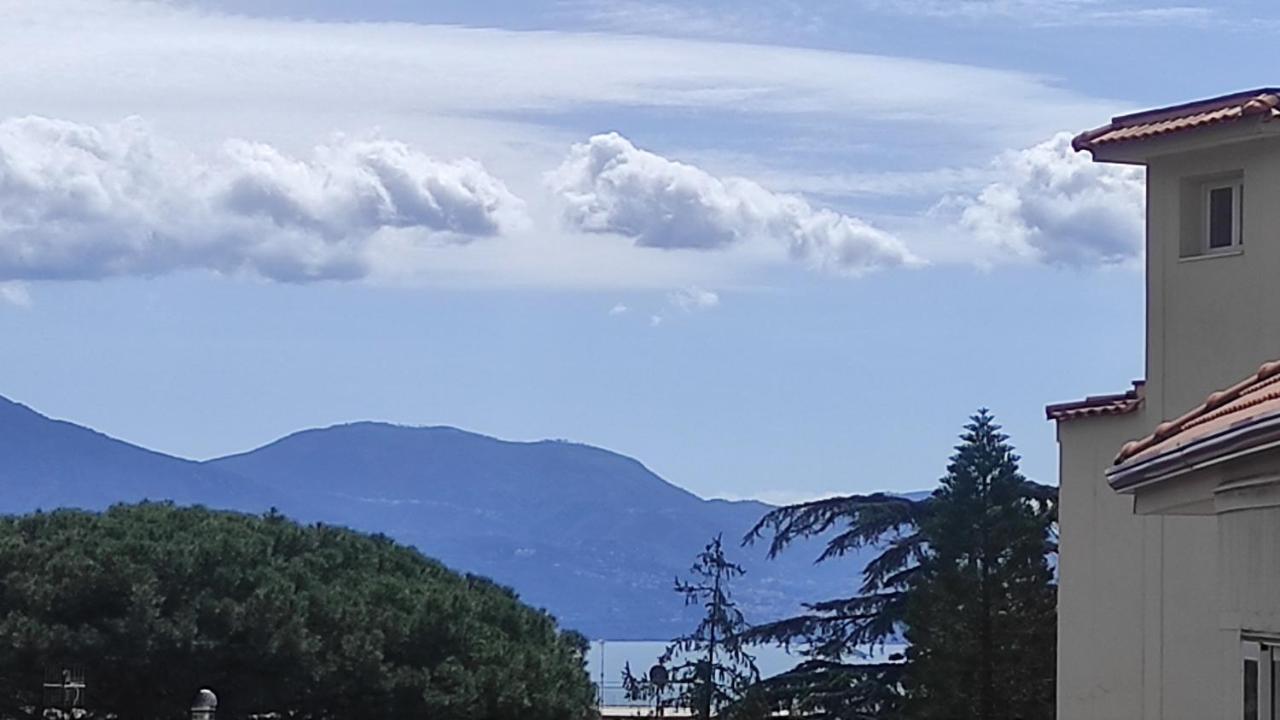 토레델그레코 Sakura House Near Vesuvius, Herculaneum And Pompeii Free Parking 아파트 외부 사진
